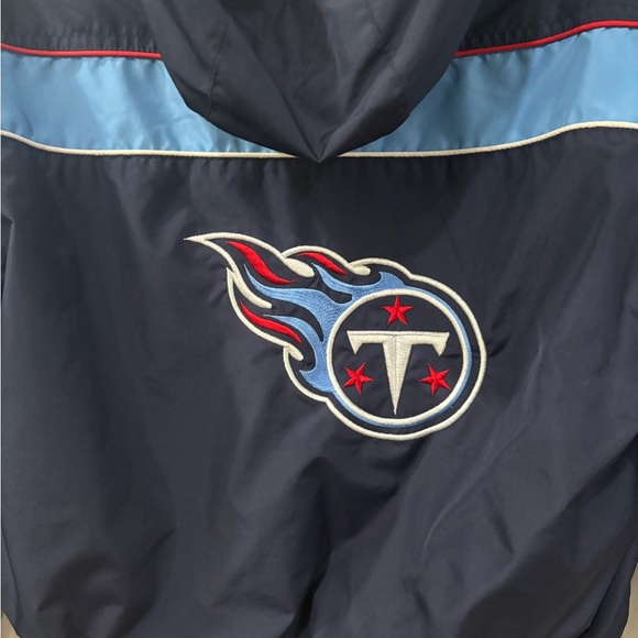 Boys Tennessee Titans Jacket - Picture 6 of 8